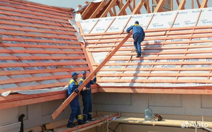 Бригада строителей