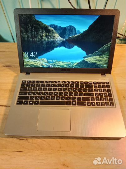 Ноутбук Asus k540b