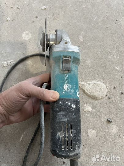 Ушм болгарка makita 125