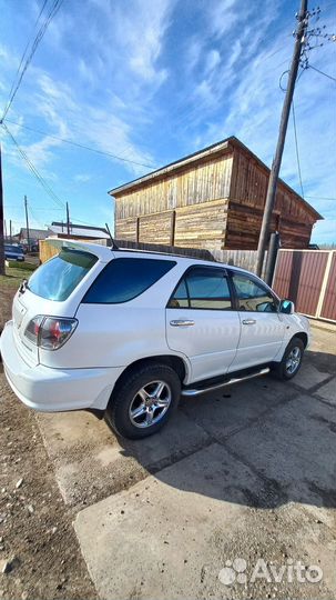 Toyota Harrier 2.4 AT, 2001, 300 000 км