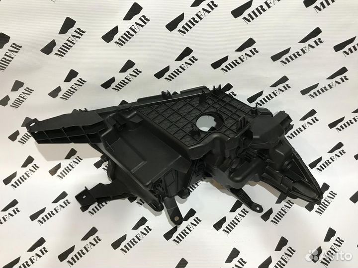 Корпус фары Toyota Prado 150 2 рестайлинг