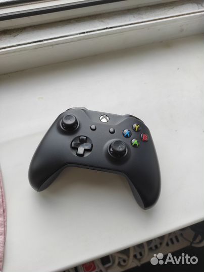Геймпад xbox One