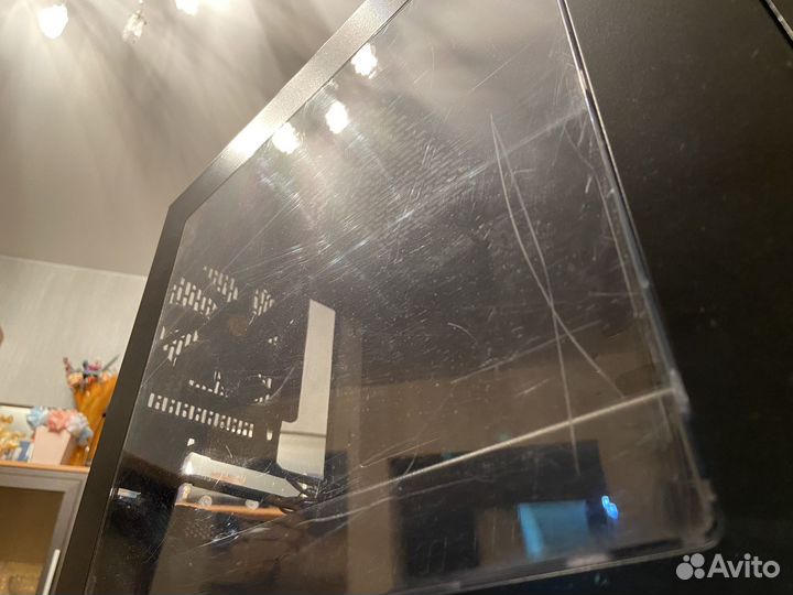 Thermaltake Versa H18