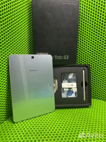 Планшет Samsung Galaxy Tab S3 9.7 SM-T825 (2017)