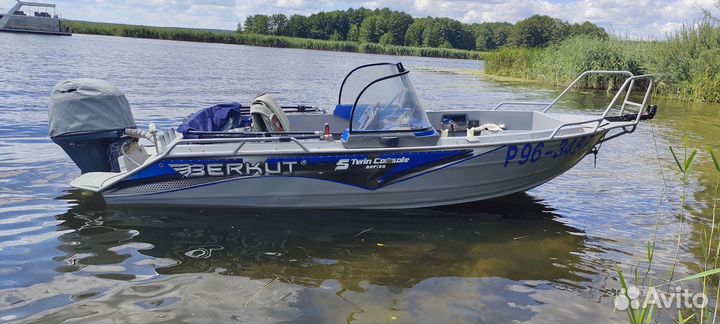 Катер Berkut Беркут