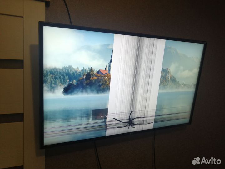 Телевизор SMART tv LG битый