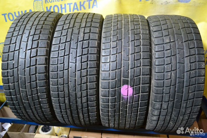 Yokohama Ice Guard IG30 215/45 R17