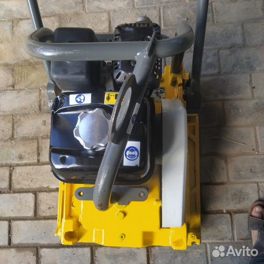 Виброплита honda