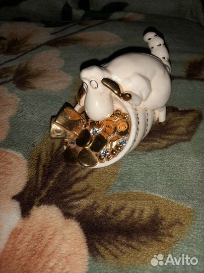 Овца денежная (статуэтка)