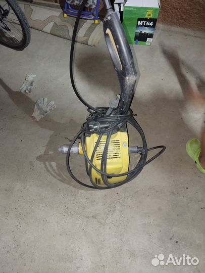 Автомобильная мойка высокого давления