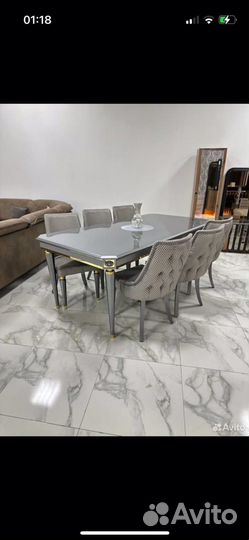 Мебель для кухни стол и стулья