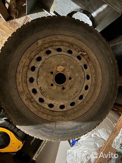 Колёса r16 с резиной Goodyear 215/65 зимние