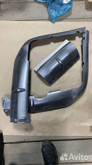 Губа Lexus LX570