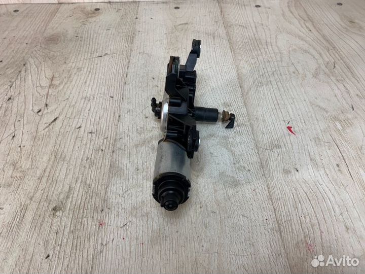 Моторчик стеклоочистителя задний Vw Touareg 2 3.0