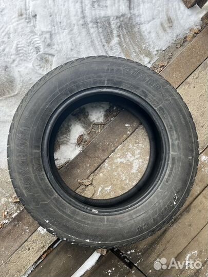 Yokohama Ice Guard IG30 215/65 R16 98Q