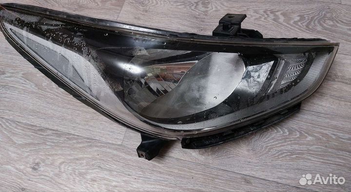 Фара на hyundai solaris 2 правая