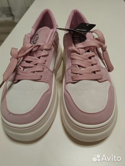 Кроссовки женские на платформе. 24, 5 размер