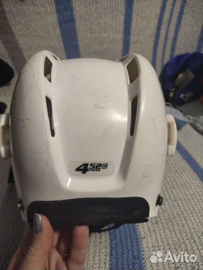 Шлем хоккейный на 4-5 лет