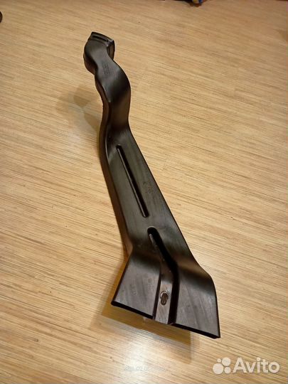 Воздуховод салона правый Лада Гранта (под сиденье)