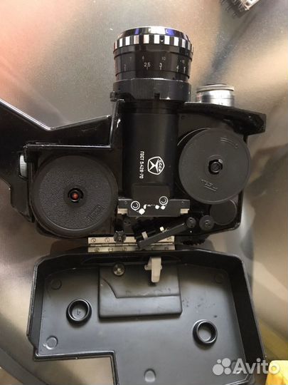 Кинокамера Лада