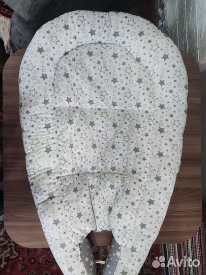 Кокон гнездышко для новорожденного с подушечкой