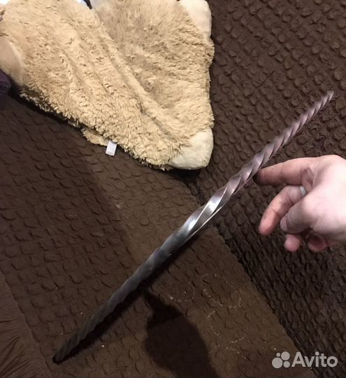 Стальная полочка 41х41 см