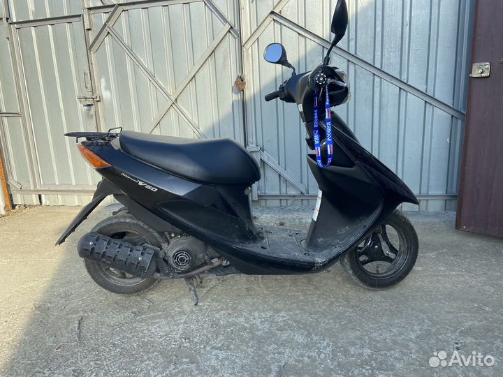 Suzuki adress v 50