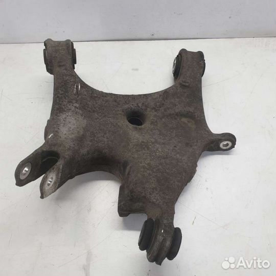 Рычаг задний левый 3332 6780071 BMW 5 F10/F11/GTF07 4.4 Бензин