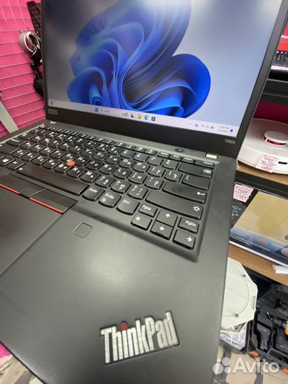 Lenovo thinkpad T490S