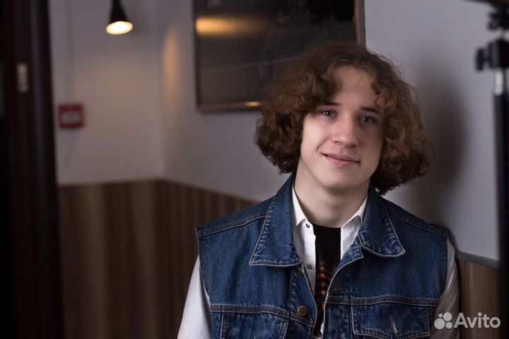 Преподаватель по гитаре