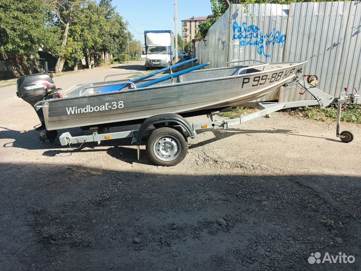 Windboat-38 мотор Suzuki 15