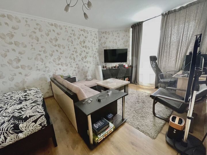 1-к. квартира, 42 м², 2/8 эт.