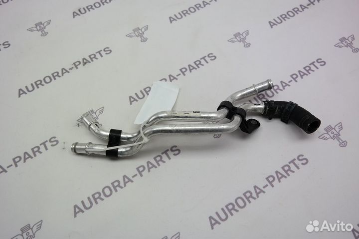 Трубка системы охлаждения Audi A4 B9 2015-2023