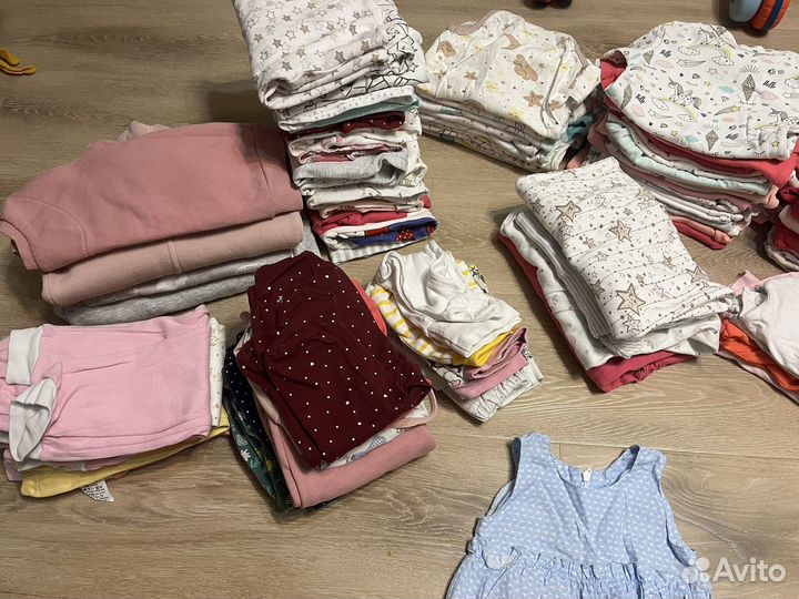 Вещи пакетом для девочки с рождения и до года