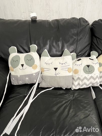 Бортики в кроватку