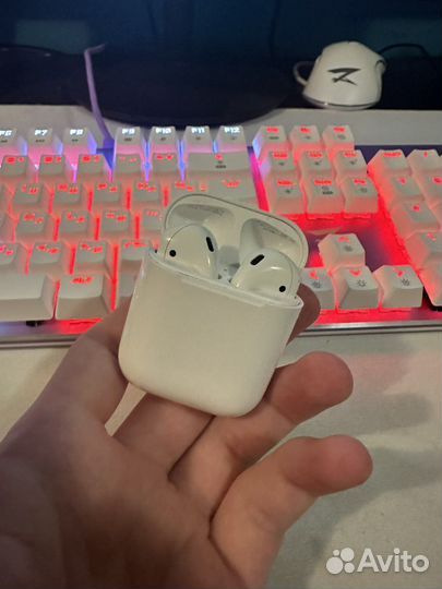 Airpods 1