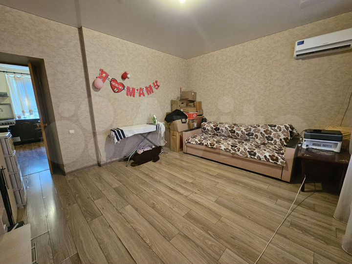 2-к. квартира, 42 м², 2/3 эт.