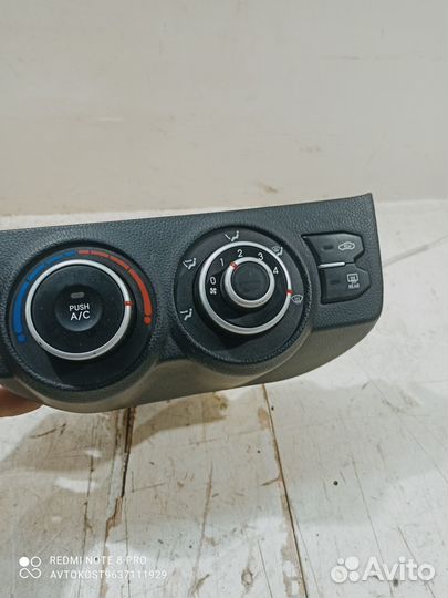 Блок управления печкой Kia Rio 2011-2015