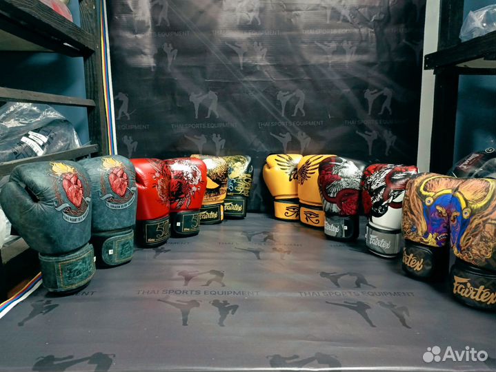 Боксерские перчатки Fairtex