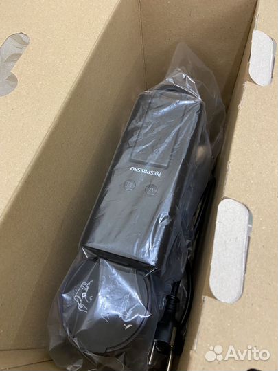 Кофемашина nespresso essenza mini