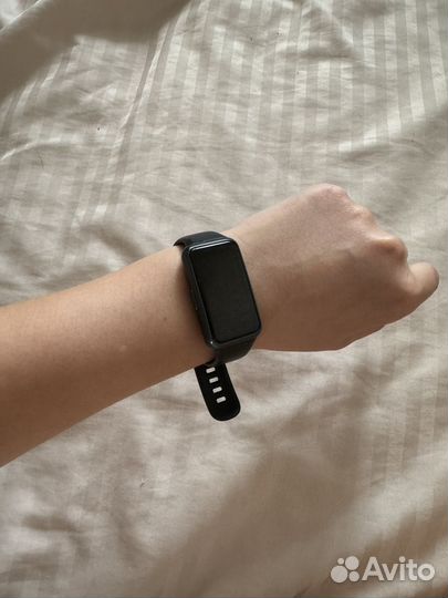 Huawei band 7 часы фитнес-трекер