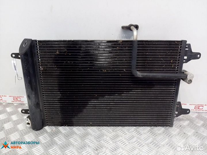 Радиатор кондиционера Volkswagen Sharan 2-й рест