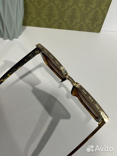 Солнцезащитные очки женские dior черные