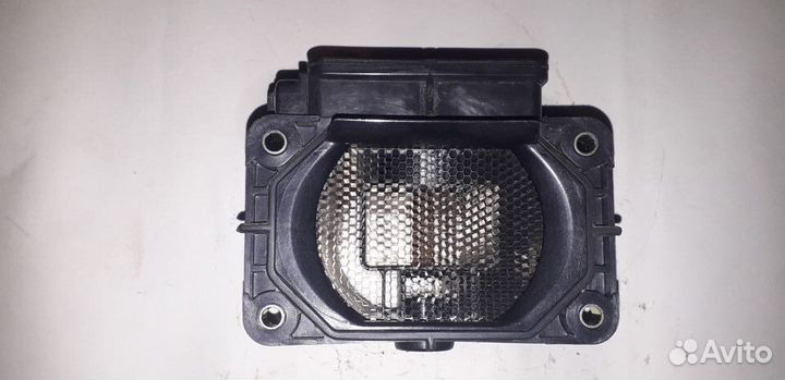 Датчик расхода воздуха Mitsubishi E5T08071 482