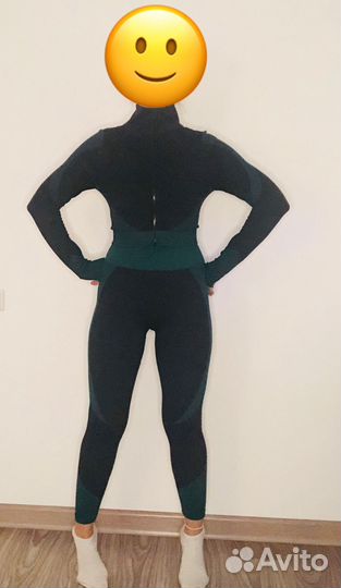 Костюм для йоги и фитнеса