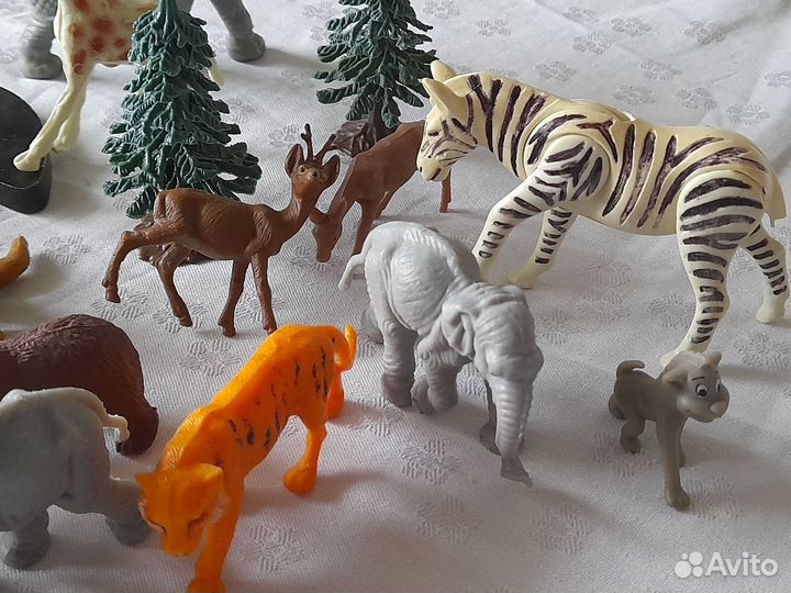Набор фигурок животных
