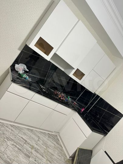 1-к. квартира, 76 м², 1/10 эт.