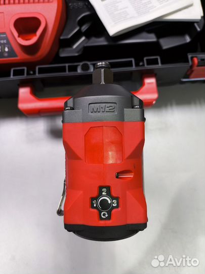 Гайковерт аккумуляторный Milwaukee M12 fiwf12-422X