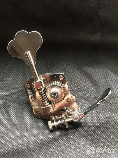 Бас гитарный колок Hipshot BT3 bass xtender