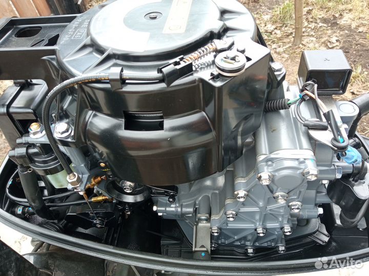 Лодочный мотор Suzuki 9,9